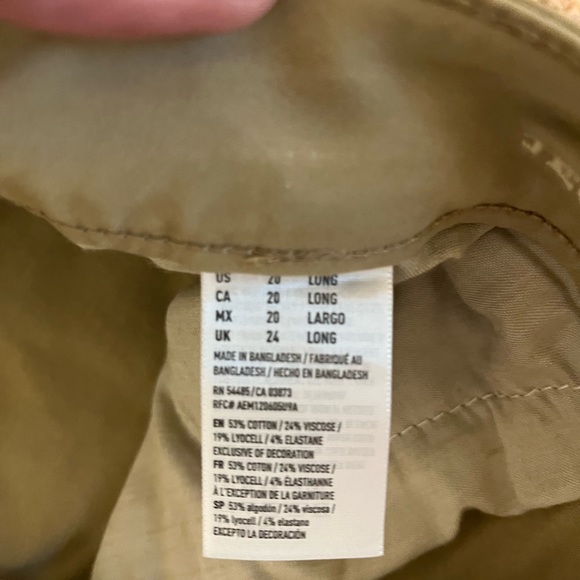 American Eagle Super Super Stretch X Khaki Jegging Size 20 Long - Picture 3 of 4